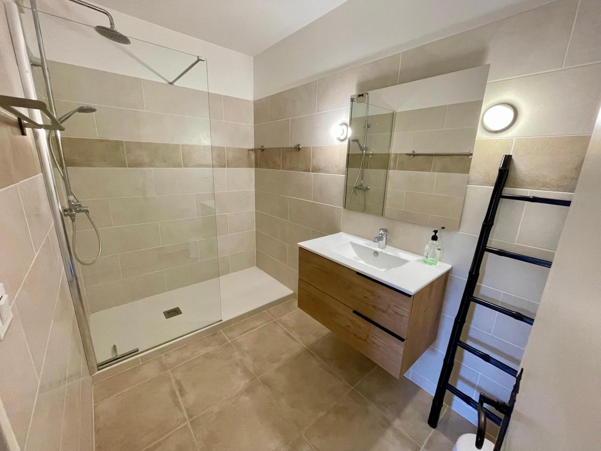 Superbe Appartement Sur Vence Bagian luar foto
